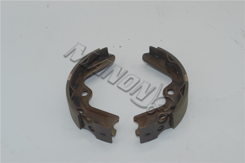 47461-13902-71 刹车蹄片总成 TOYOTA 7FBR10/15/18