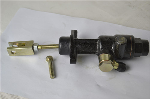 刹车总泵TOYOTA,TOYOTA 31450-43631-71,47530-21400-71 2TDG20/25 MTM,4FB10-25 