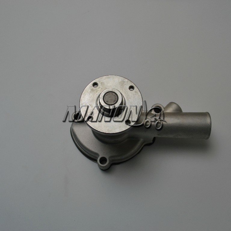 水泵NISSAN 21010-05H00 H01M09 A15